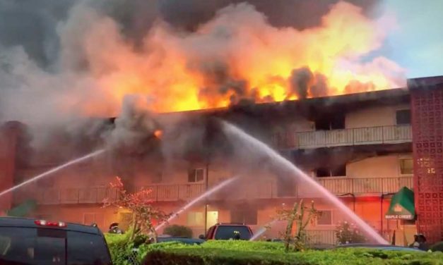 3 killed in 3-alarm apartment fire in Tukwila Tuesday morning