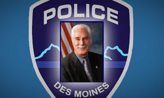 Former Des Moines Police Chief Roger Baker has passed away