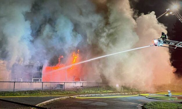 Huge fire burns former Maywood Elementary School in SeaTac overnight