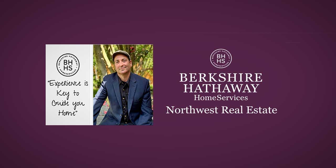Colin McCabe is a Berkshire Hathaway HomeServices NW Realty Broker with 16 years’ experience