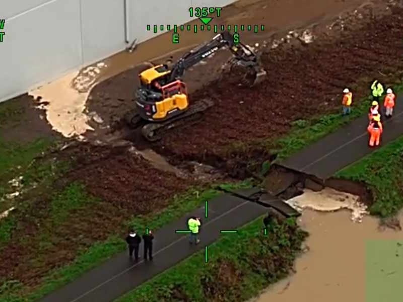 VIDEOS: Evacuation ordered in Tukwila area Monday after Desimone Levee breach