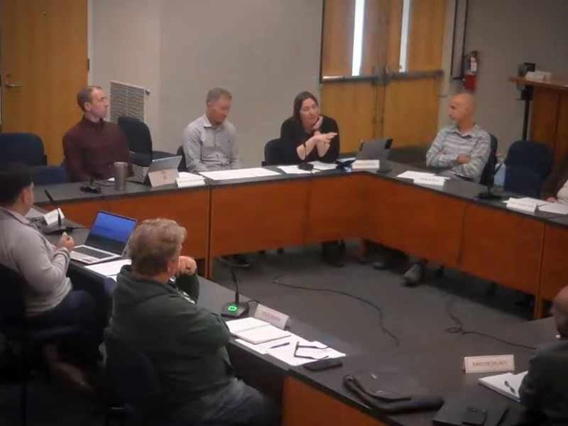 Des Moines, Burien Airport Committees unite to challenge Sea-Tac expansion impacts