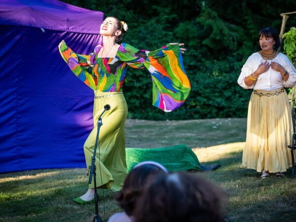 REMINDER: There are just three performances left to see ‘The Courage to Right a Woman’s Wrongs’ outdoors, including tonight at Des Moines Beach Park